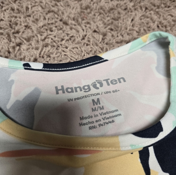 Hang ten uv protection shirt - Picture 12 of 13